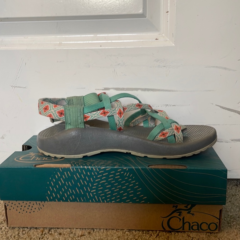 Womens chacos